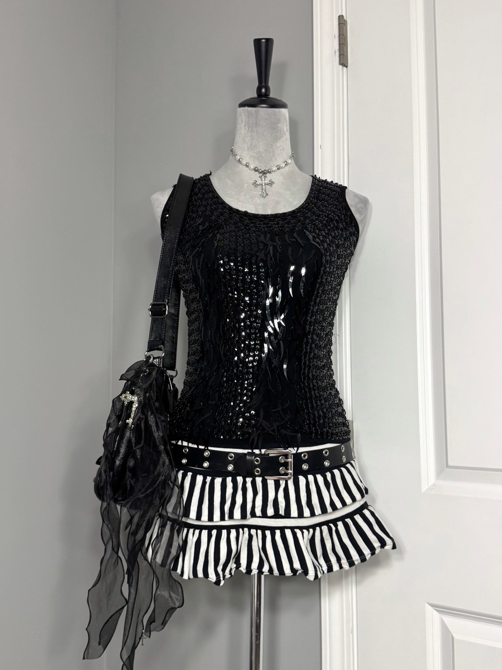 Y2K All Black Multi-Shape Full Sequin Sleeveless Top